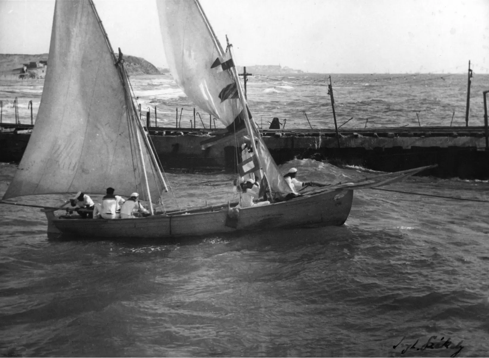 תל אביב 1937 סירת מפרש - דוד לסלו סקלי -  - מק''ט: 143375