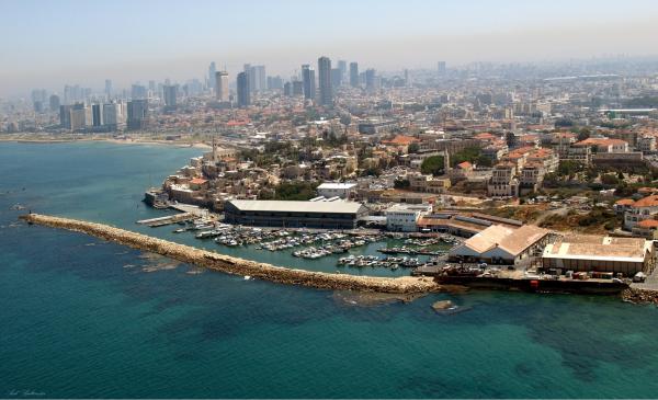 נמל יפו – ארי בלטינשטר | תמונה לסלון בסגנון מודרני