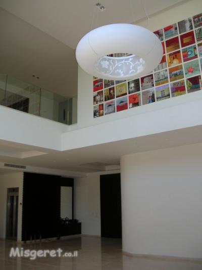 חלל חדר המגורים