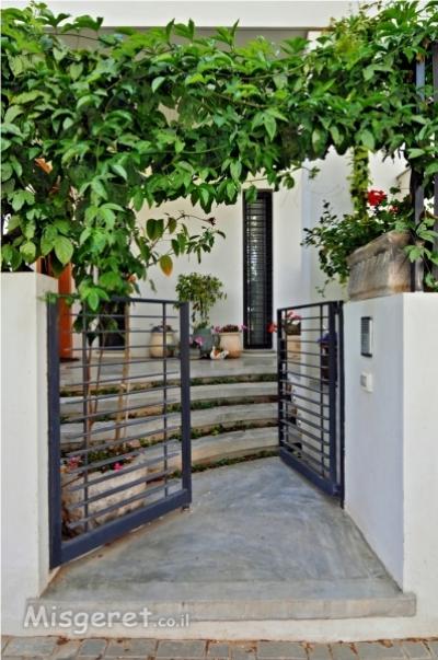 בניין דירות בביצרון, ת«א