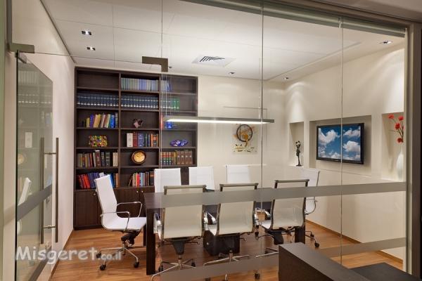 עיצוב פנים חדר ישיבות