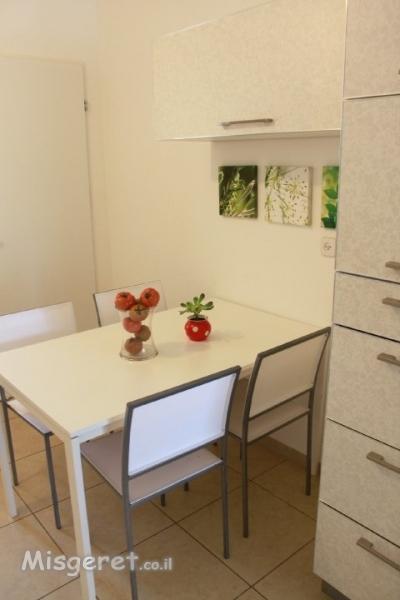 עיצוב מטבח דירת קבלן