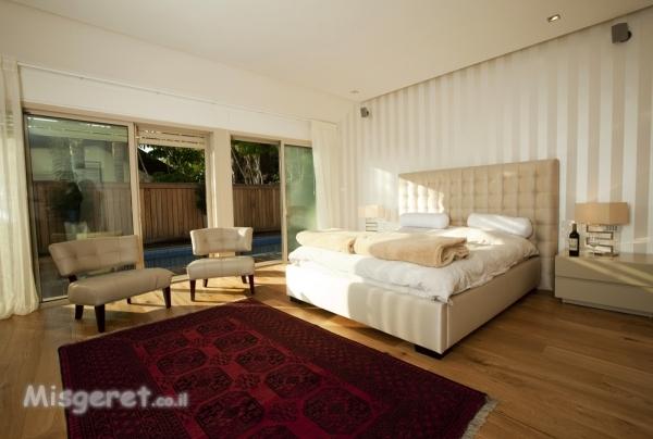 חדר שינה בבית פרטי בדניה