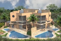 זוג וילות וחצריהם