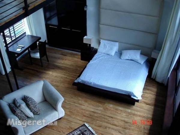 בתים פרטיים