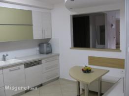 מטבח ופינת אוכל