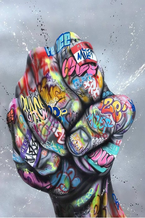 אגרוף הברזל פופ ארט