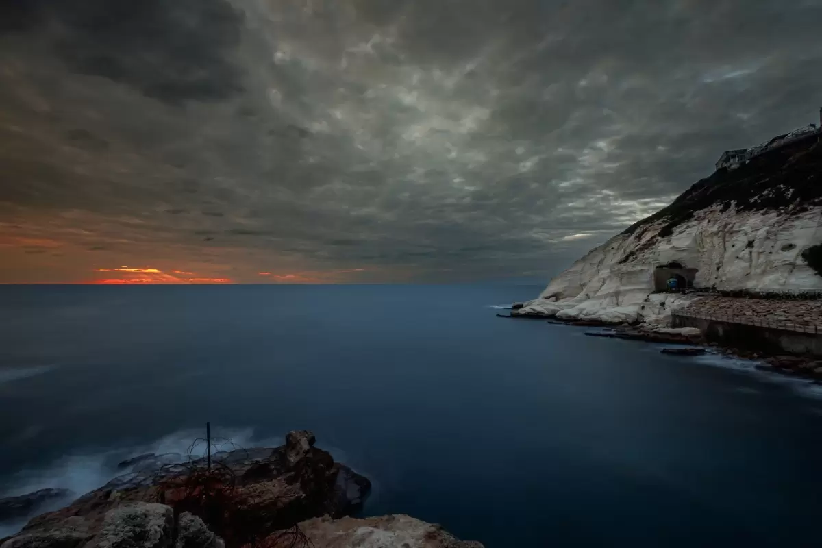 sunset - יבגני זלבקוב - תמונות ים ושמים לסלון צילומים  - מק''ט: 455885