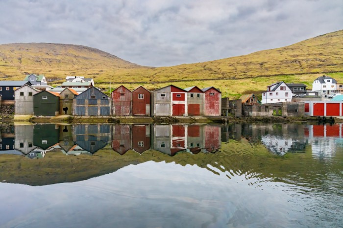 המספנה הצבעונית