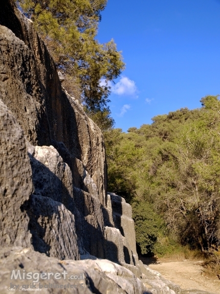 מחצבות קדומים 1