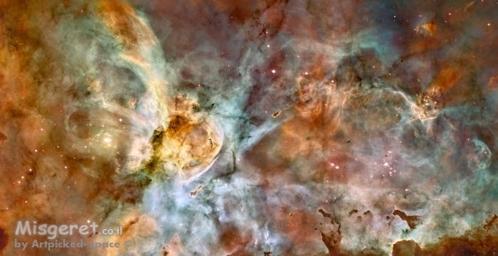 Carina Galaxy - חלל