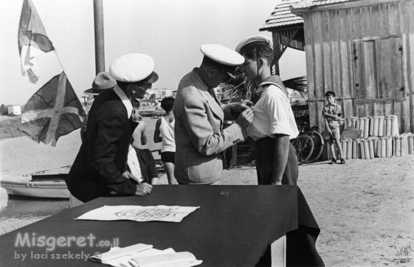 תל אביב 1939 מסדר סיום