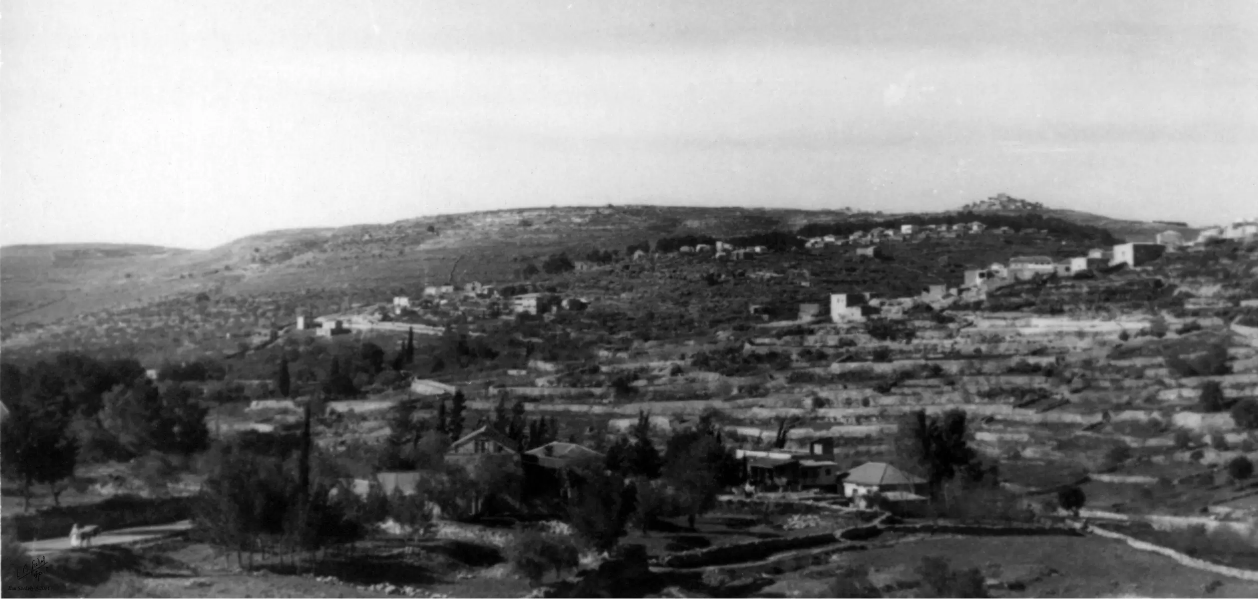הרי יהודה 1942 מוצא קסטל - דוד לסלו סקלי -  - מק''ט: 143835