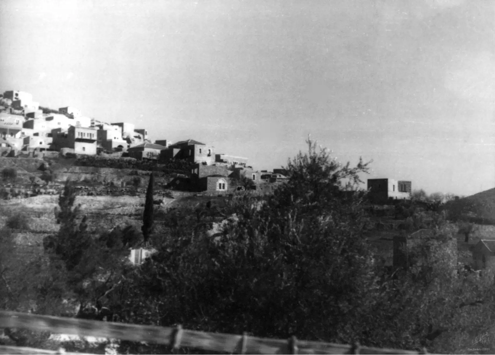 הרי יהודה 1942 כפר ערבי - דוד לסלו סקלי -  - מק''ט: 143839
