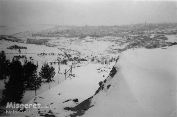 ירושלים 1942 שלג