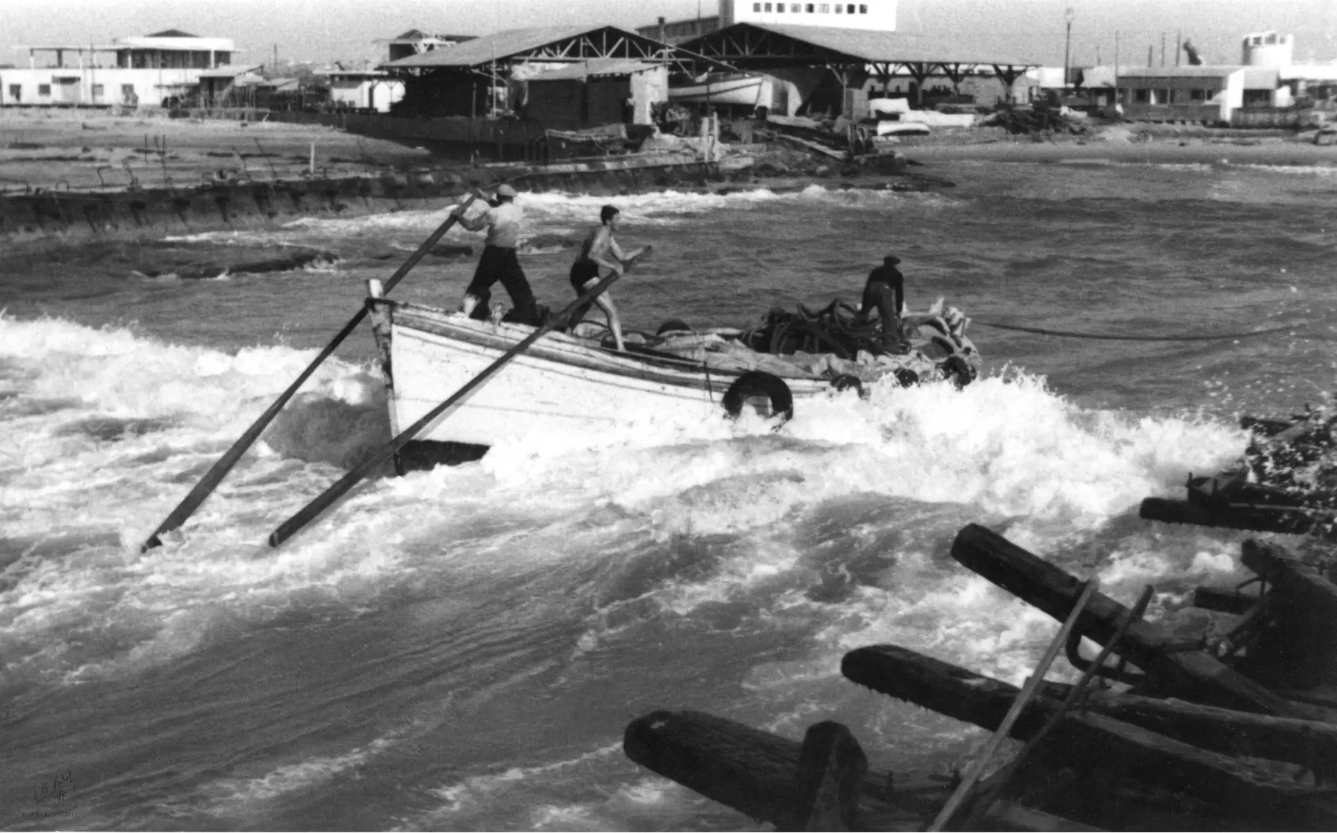 תל אביב 1937 סירת משוטים - דוד לסלו סקלי -  - מק''ט: 145849
