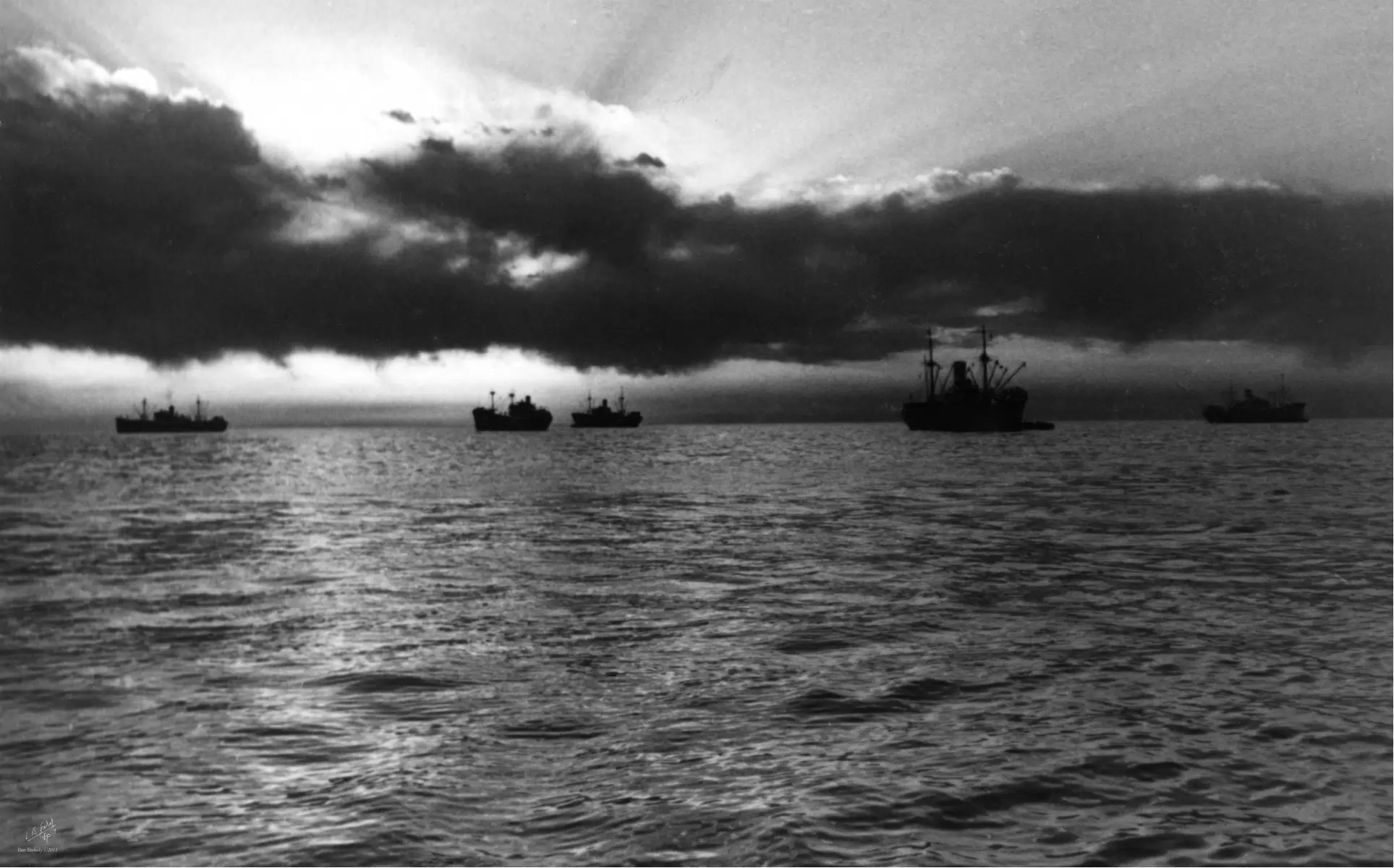 תל אביב 1937 אוניות שקיעה - דוד לסלו סקלי -  - מק''ט: 145914