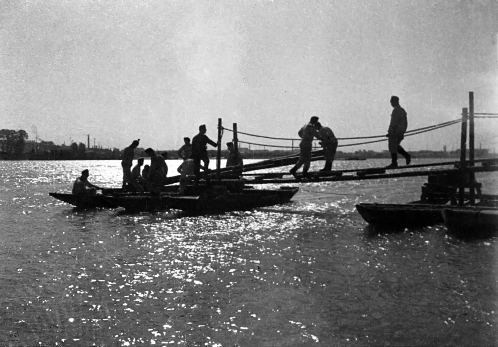 תל אביב 1937 גשר לסירה - דוד לסלו סקלי -  - מק''ט: 145988