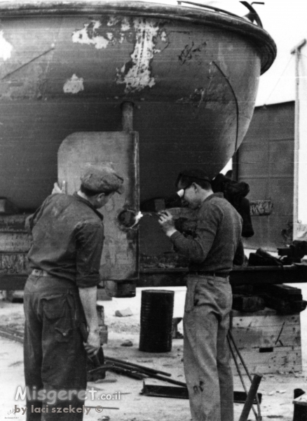 תל אביב 1937 ריתוך הגה