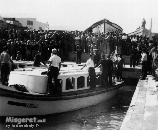 תל אביב 1937 טקס בנמל