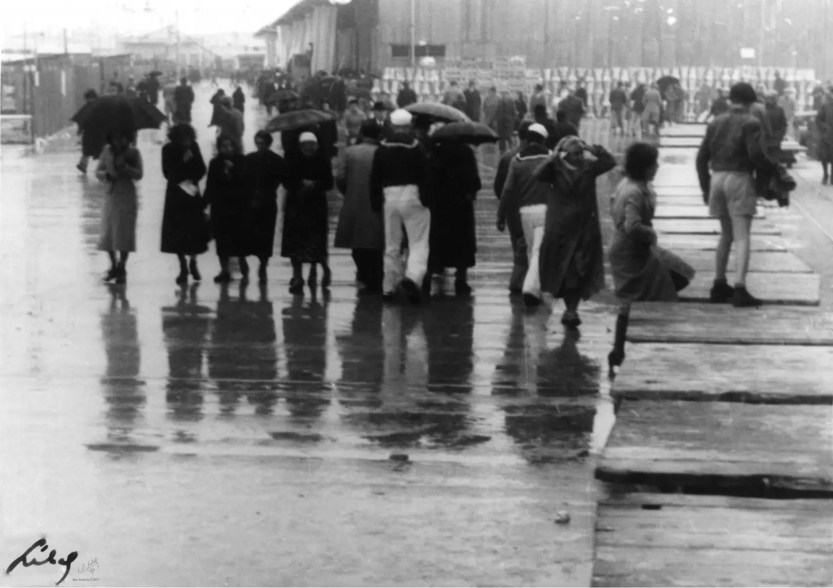 תל אביב 1937 הנמל בגשם - דוד לסלו סקלי -  - מק''ט: 153010