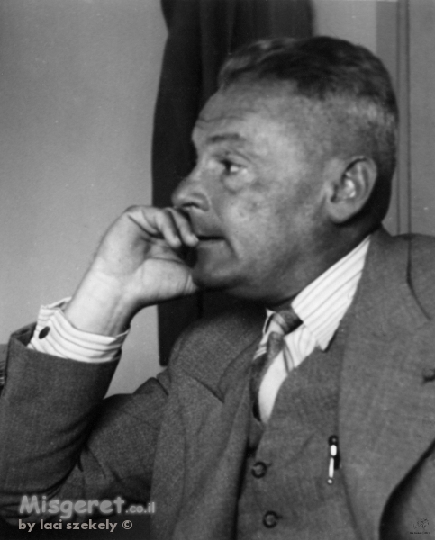 תל אביב 1937 - מנהל הנמל