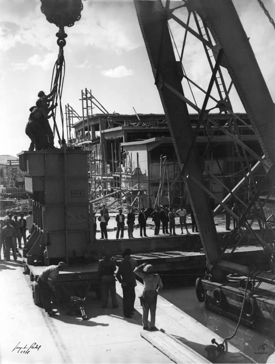 תל אביב 1937 מנוף בנמל - דוד לסלו סקלי -  - מק''ט: 153307