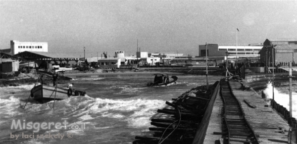 תל אביב 1937 מסילה על מזח