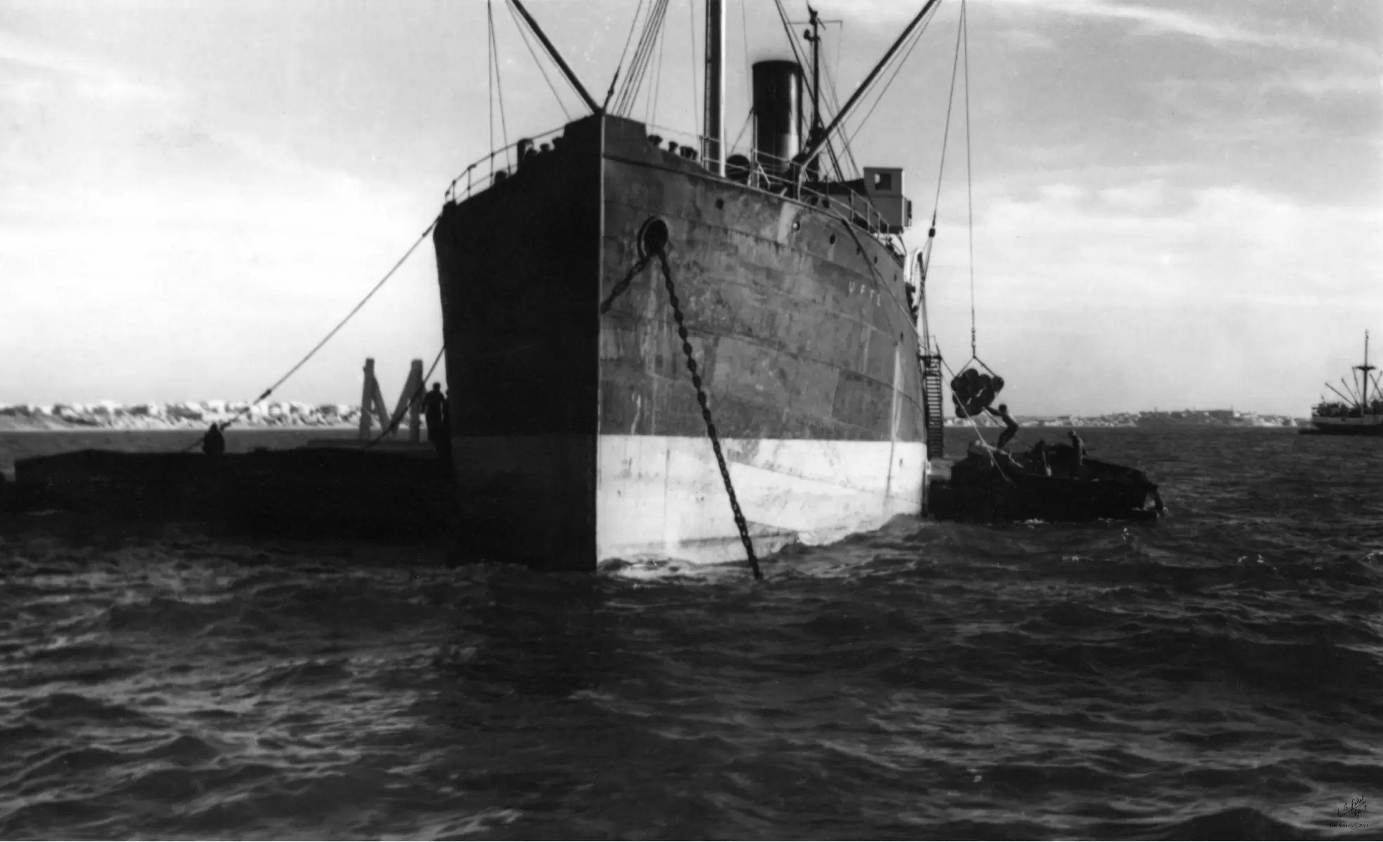 תל אביב 1937 ספינה בנמל - דוד לסלו סקלי -  - מק''ט: 153316