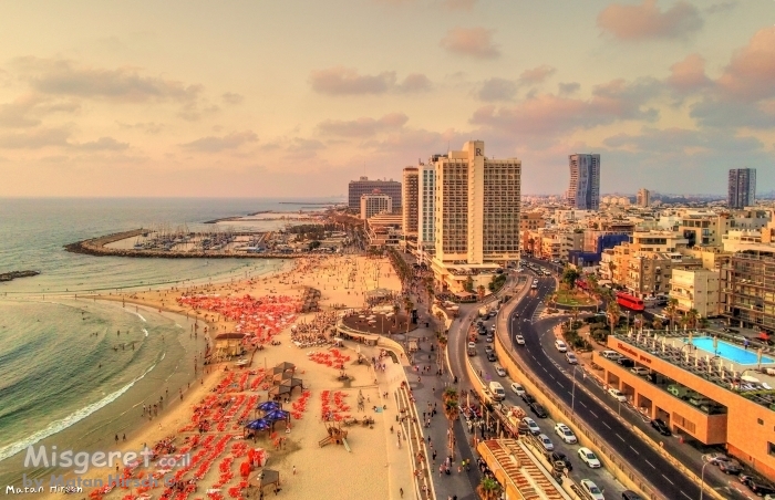 הדמיית תמונה על קיר