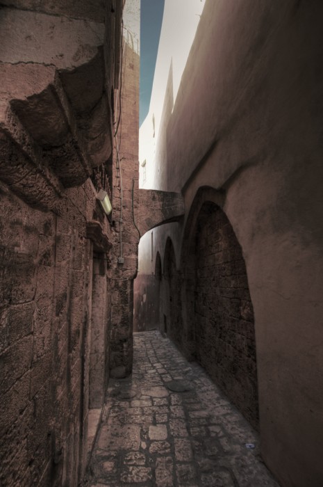 בסמטאות יפו