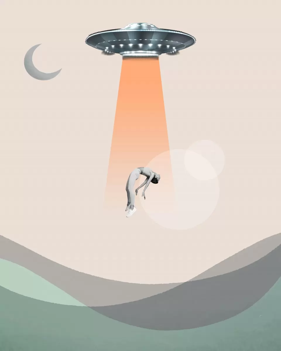 UFO - נעמי עיצובים - תמונות לסלון רגוע ונעים קולאז'ים סטים בסגנון מודרני  - מק''ט: 421657