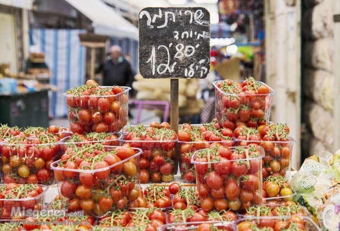 דוחן  עגבניות