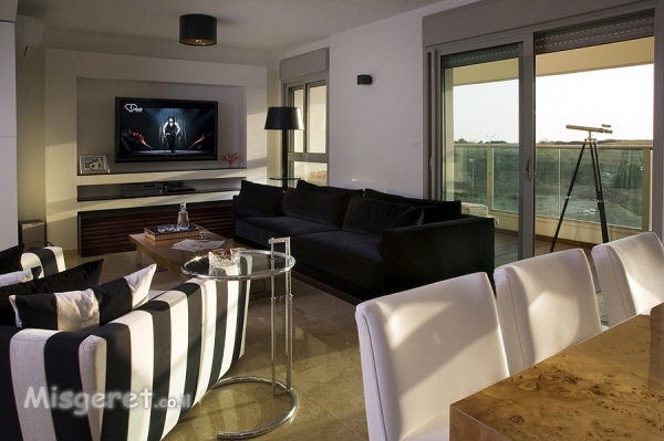 דירה באזורי חן, ת«א