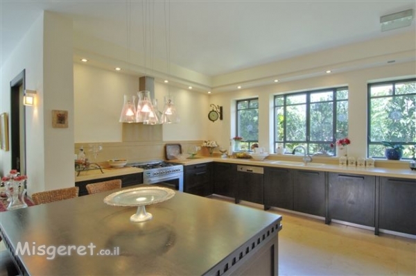 פינת אוכל + מטבח