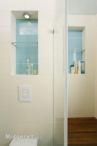 חדר רחצה הורים