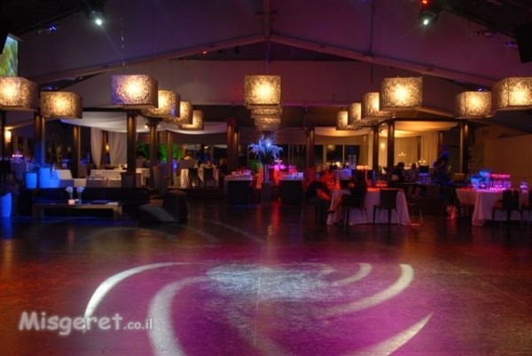 עיצוב גופי תאורה