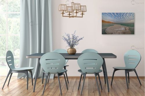 ענני הפטריה – דורון טאובר | תמונה לקיר בסגנון מודרני