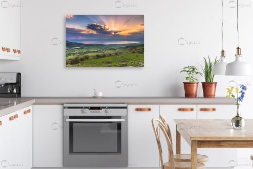 הכנרת מאירה... – מיכאל שמידט | תמונה לקיר בסגנון כפרי