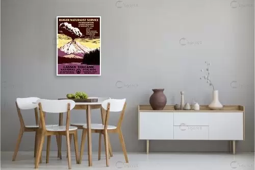 הר געש לאסן רטרו - Artpicked Modern - תמונות לפינת אוכל רטרו וינטג' פוסטרים בסגנון וינטג' כרזות וינטג' של מקומות בעולם  - מק''ט: 438944