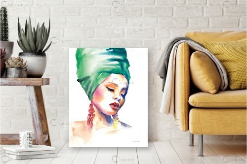 אשה בירוק – Aimee Del Valle | תמונה לקיר בסגנון מודרני