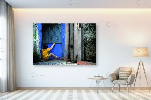 הצצה – עידן גיל | תמונה לקיר