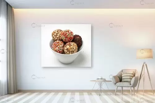 כדורי שוקולד - אילן עמיחי - תמונות למטבח מודרני  - מק''ט: 370303