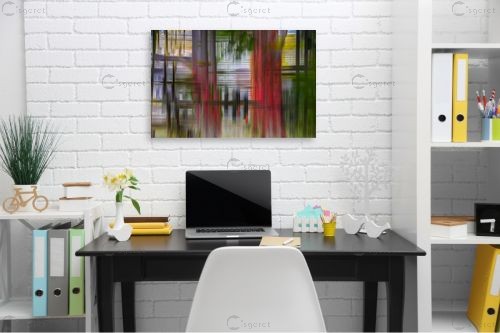 עצים באדום – דורית ברקוביץ לימיטד | תמונה לקיר בסגנון מופשט