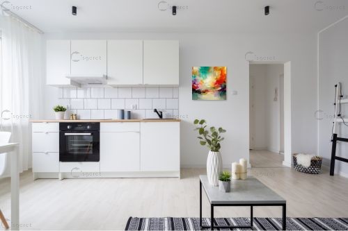 פרחים בטבע  – יניב גרינברג | תמונה לקיר בסגנון מופשט