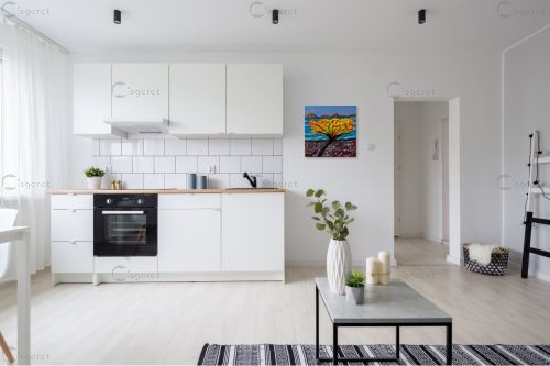 נוף בגליל התחתון – אסתר חן-ברזילי | תמונה לקיר בסגנון מודרני