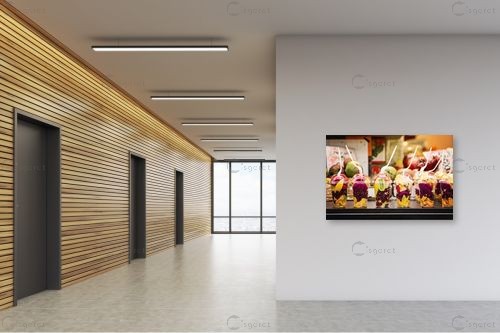 סלט פירות בכוס – ויויאן נתן | תמונה לקיר בסגנון מודרני