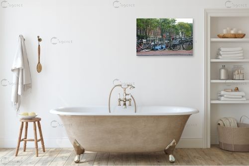 אופניים – אלי נגר | תמונה לקיר בסגנון אורבני