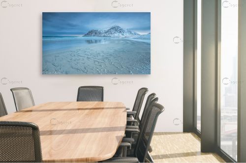 חול קפוא – דורית ברקוביץ | תמונה לקיר בסגנון מודרני