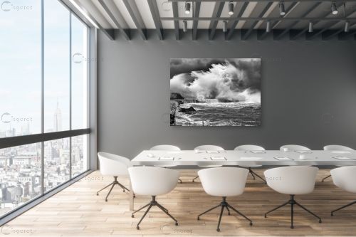 סופה בנמל – ארי בלטינשטר | תמונה לקיר בסגנון מודרני